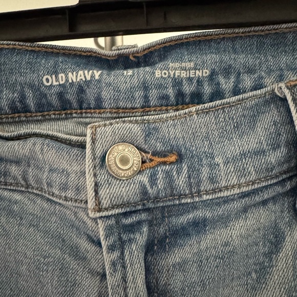 Old Navy Blue Boyfriend Jeans with Distressed Details - Picture 3 of 8